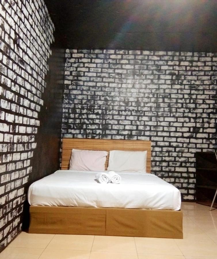 Bunar Tunggal Villa N Resto Anyer Exterior foto