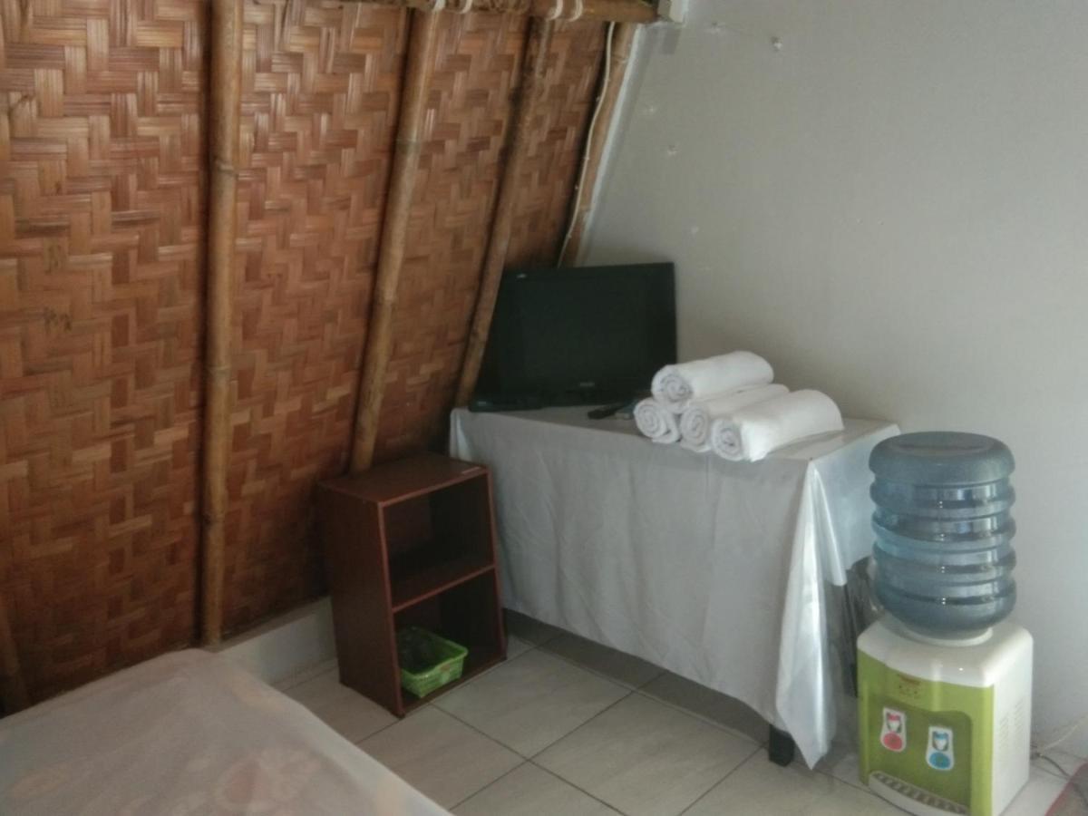 Bunar Tunggal Villa N Resto Anyer Exterior foto